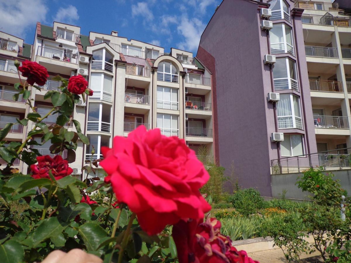Kavarna Hills Apartments Exterior photo