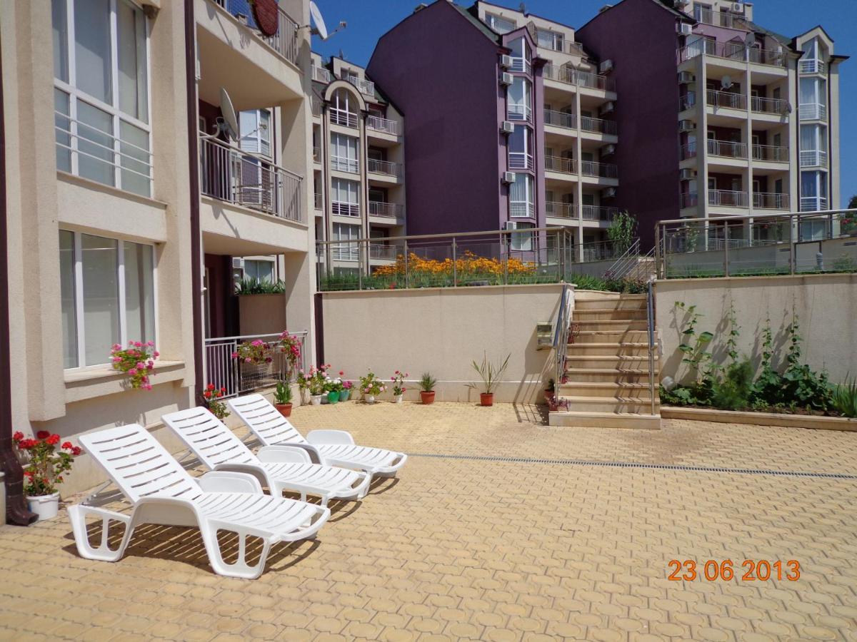 Kavarna Hills Apartments Exterior photo